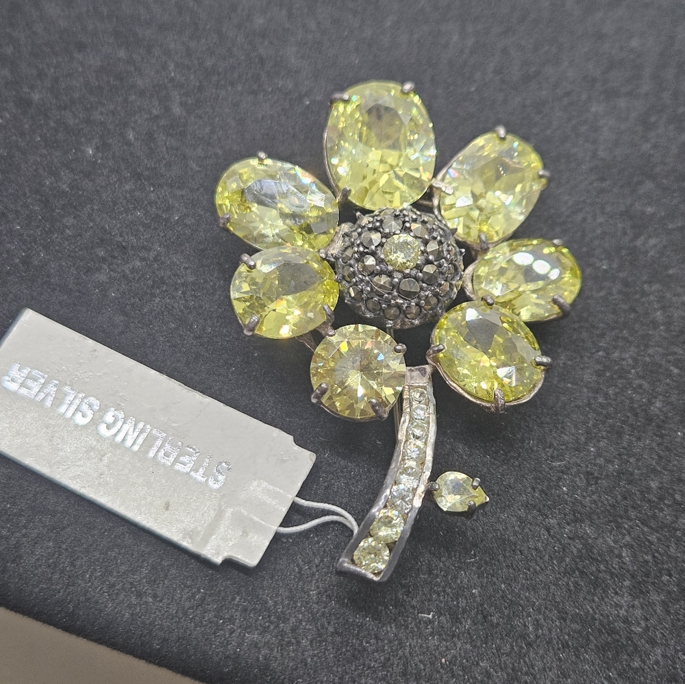 Beautiful Vintage Sterling Peridot and Marcasite Brooch